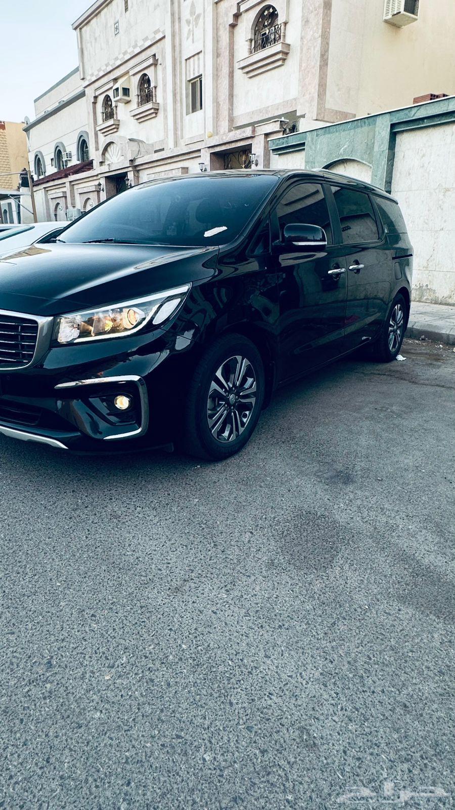 Kia Carnival 202063615678664833118