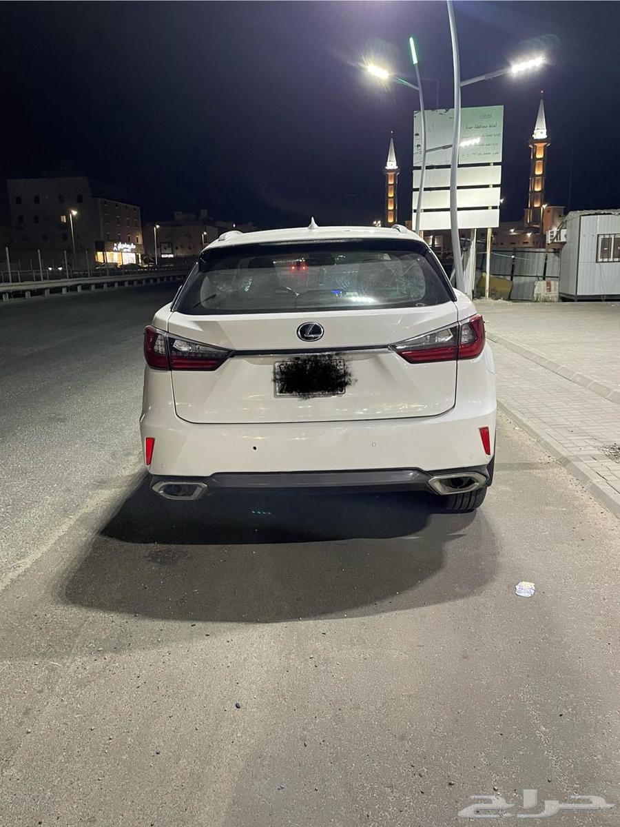 Lexus RX 350 2018 model, only 50,000 km driven63615527706370112