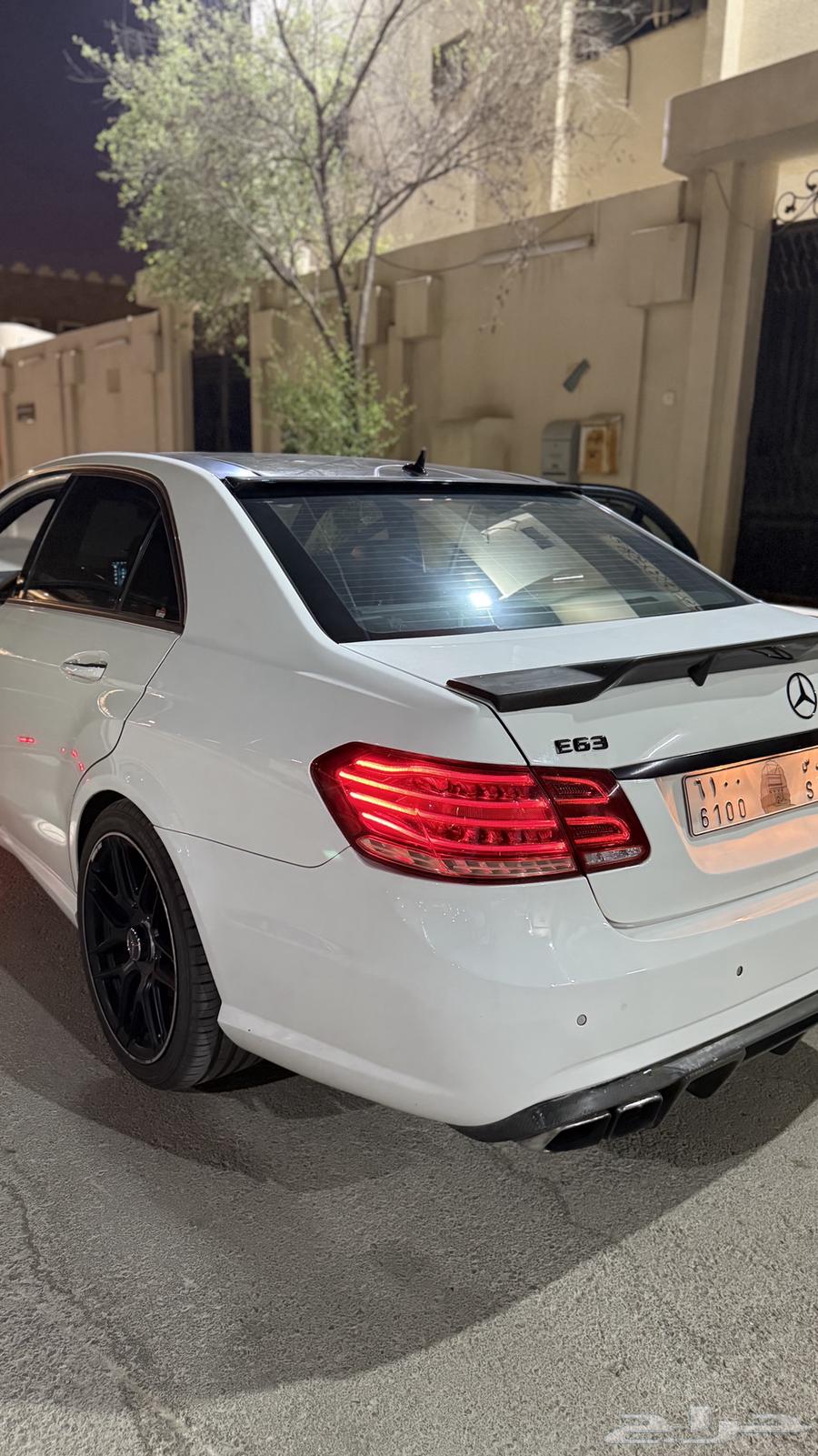 مرسيدس E63 AMG النادر للبيع63615694448259112