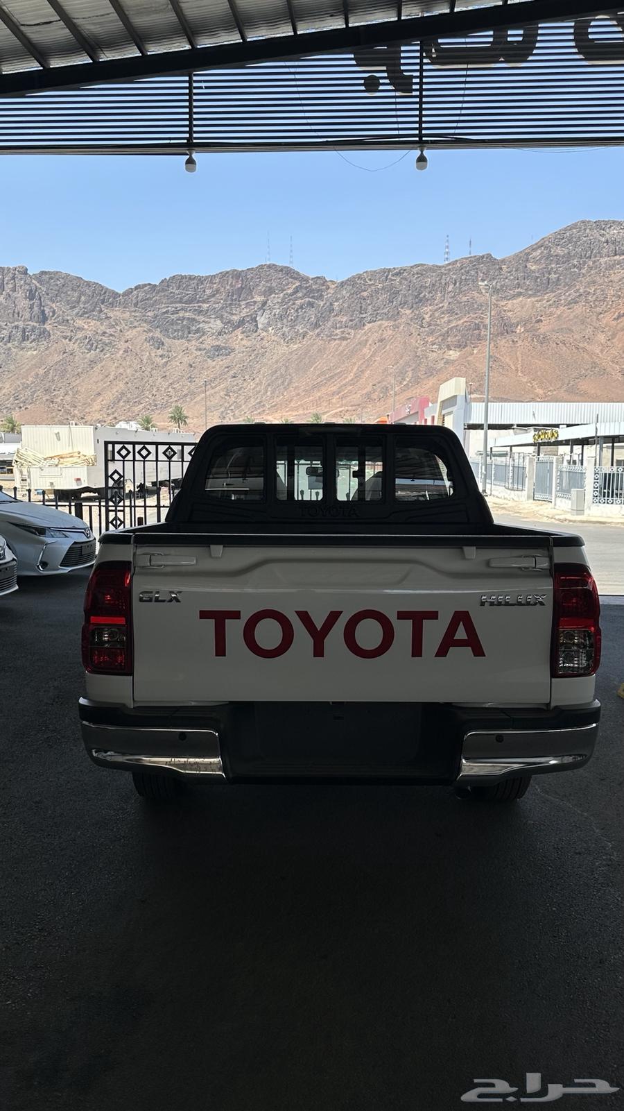 Toyota Hilux Gasoline63615850398979111