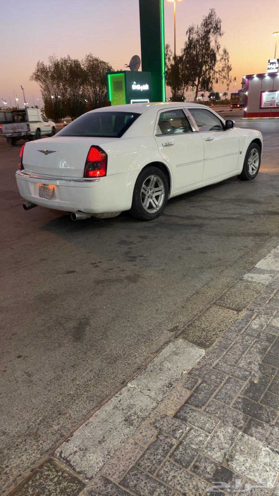 كرايسلر هيمي نظيف الحد 10 الاف63615848448387112