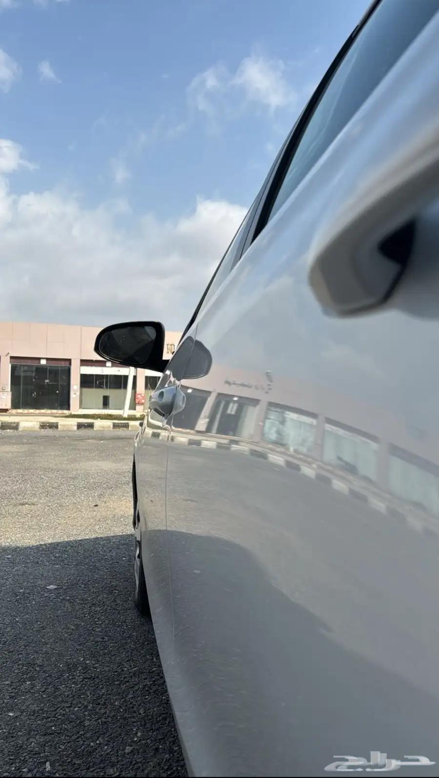 Yaris 202263615852545027114