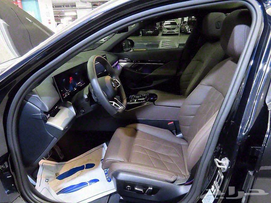 بي ام دبليو 2024 BMW 520 M kit63162975907586114