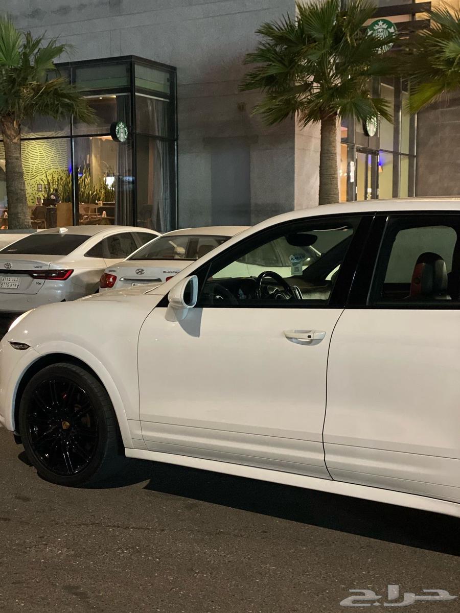 Porsche Cayenne GTS63615998499842113