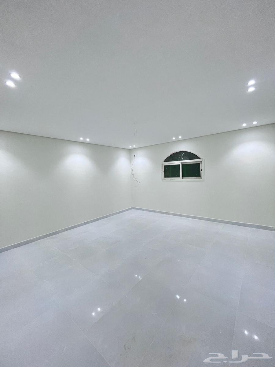 شقة للايجار بحي المروة (( مجددة بالكامل ))62918281384323113