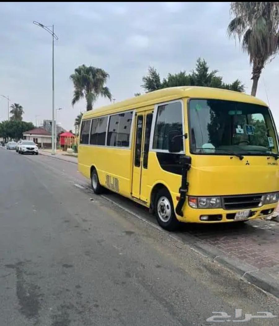 Buses and coats for rent630057334659861113