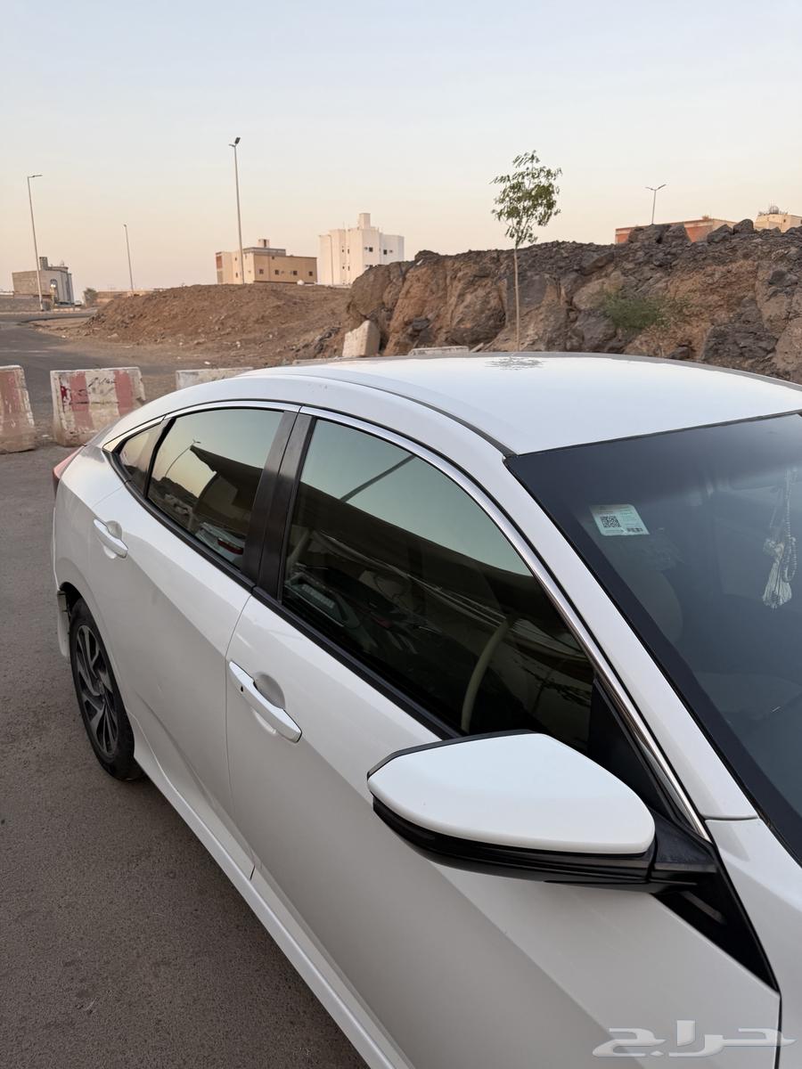 Honda Civic 201663615693885059113
