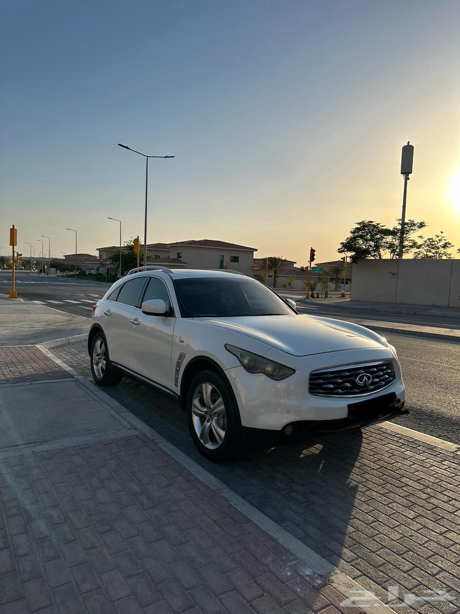 INFINTI FX35 201063615998355458111