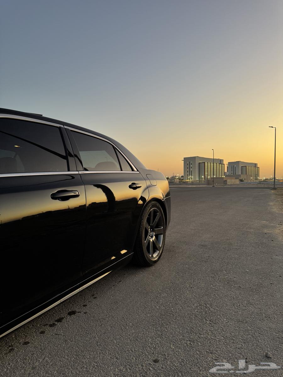 كلايسلر srt63615980701954111