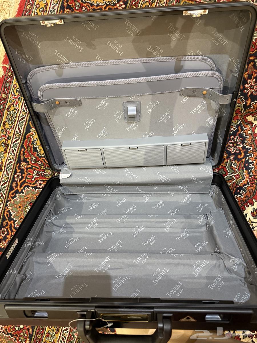suitcase63407176421763113