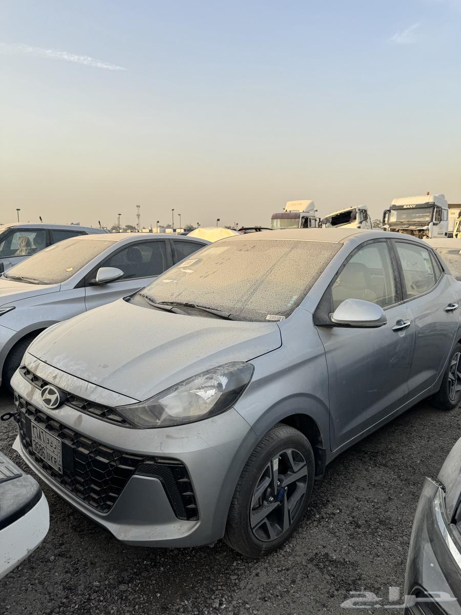 هيواندي i10 غرقانه خفيف ماشيه 26 الف63616152444163112