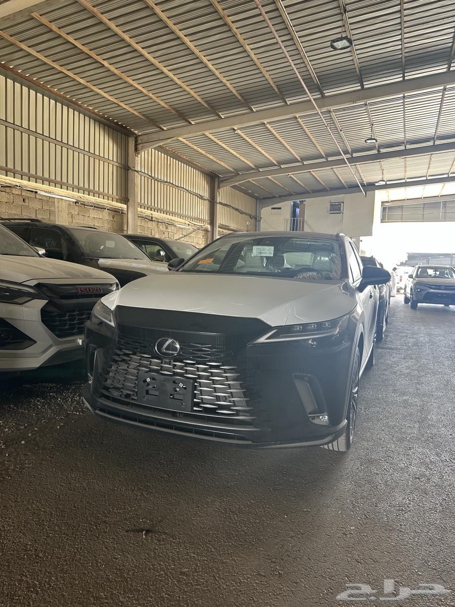 لكزس RX350بنزين 2025 الالون اسود رمادي63615841064833112