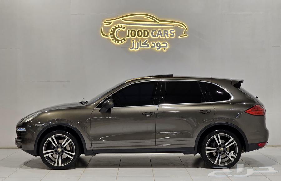 Porsche Cayenne 2013 Model in Excellent Condition63615829066753113