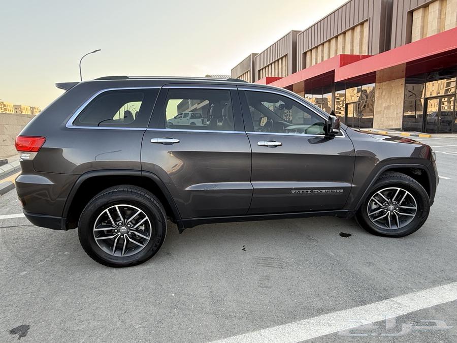 Jeep Cherokee63615697421314114