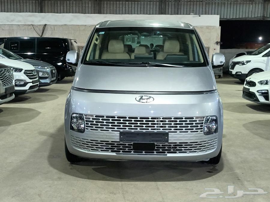 Hyundai Staria 2023 Diesel with Customs Card Imported from Korea63615973978497113