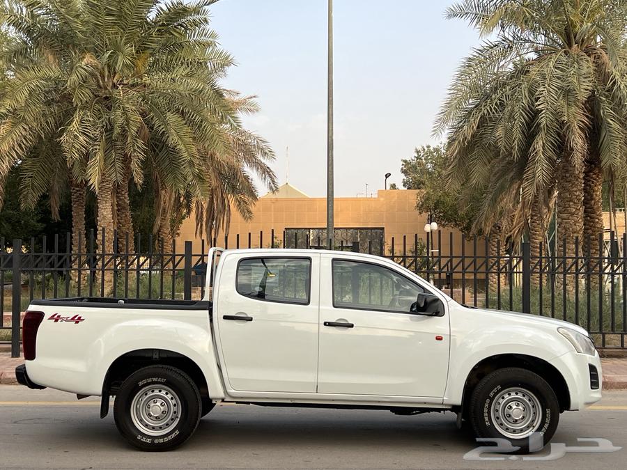 ايسوزو ديماكس موديل 2020 غمارتين قير عادي ديزل63615982070785113