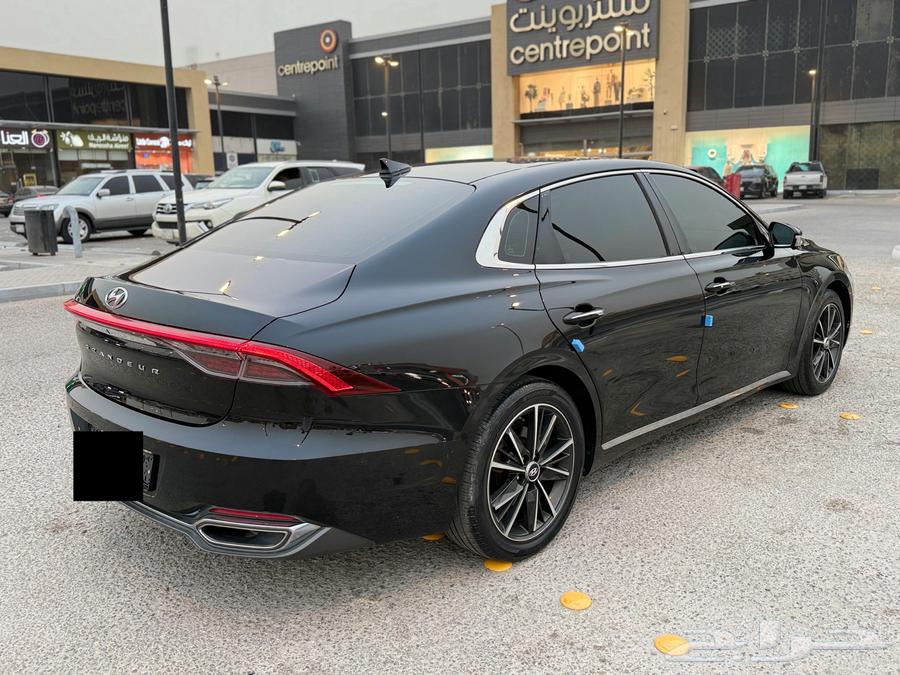 Azera 2022 Agency 6V63615847356163112