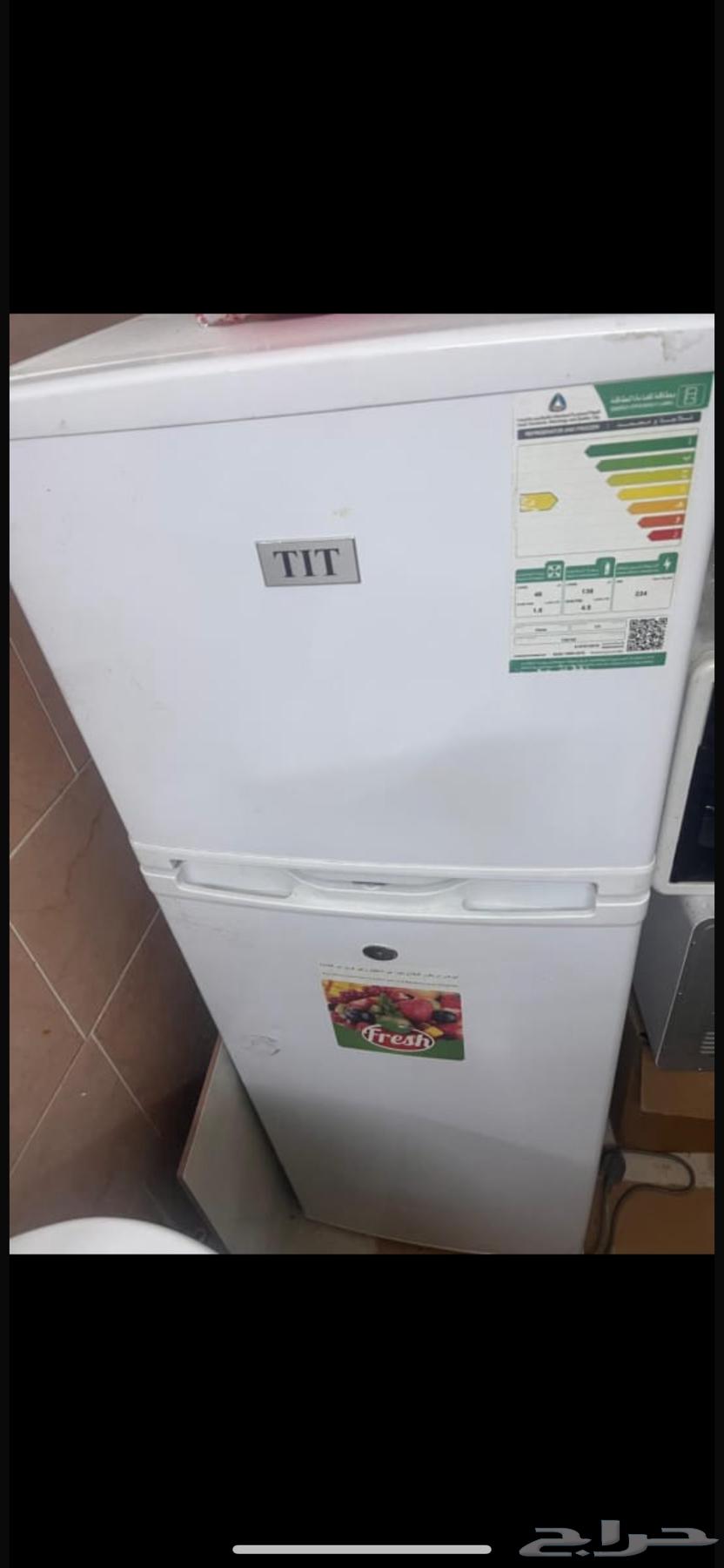 ثلاجه نظيفه وتبريد ممتاز فوق وتحت ب 1200 ريال63337047915777112