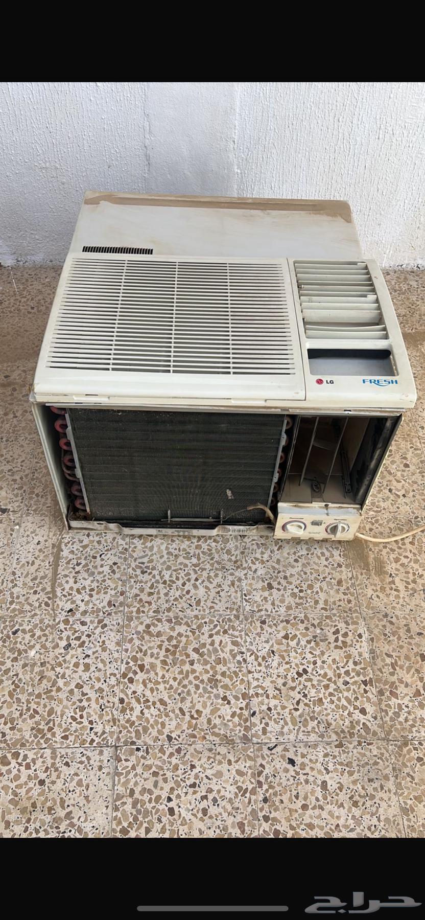 LG window air conditioner, hot and cold, almost new63337120653569110