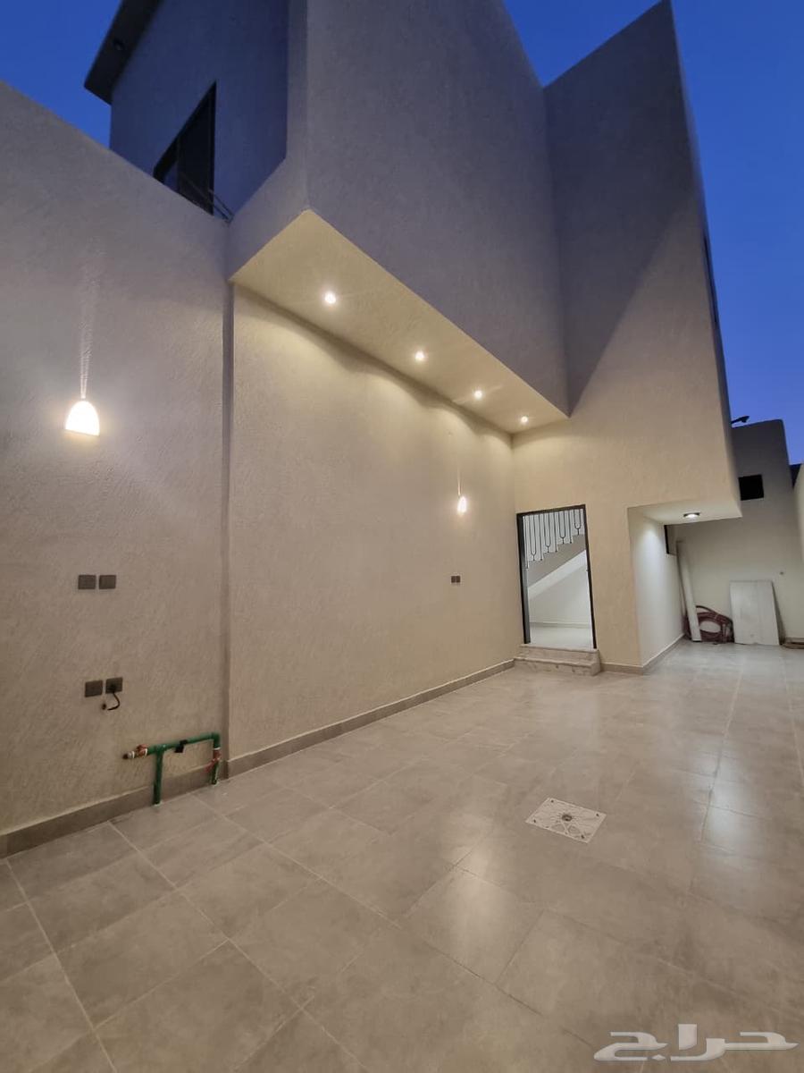 للبيع دورين مفصولات بصك واحد بحي الرحاب شمال بريده63330820507395113