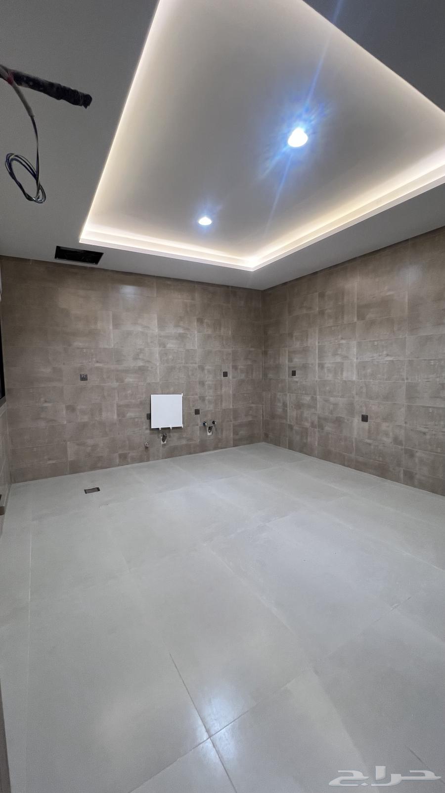 Luxury full-floor penthouse for sale in Al-Shuraim - Minar Al-Haramain62995655280129112