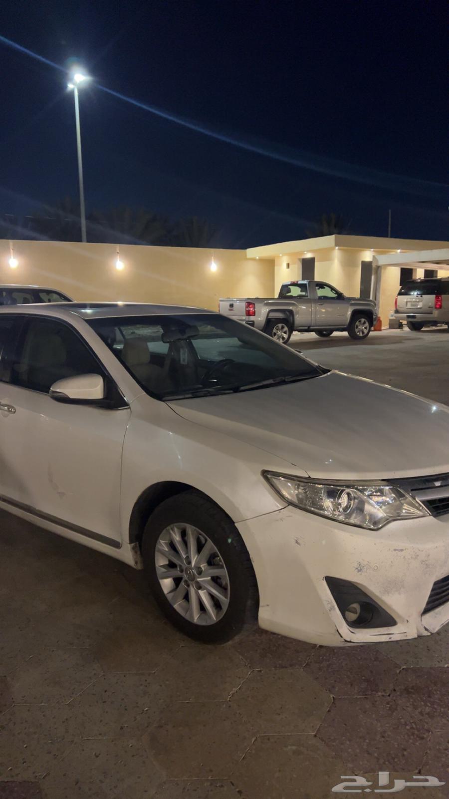 2015 Camry for sale. I need a dealership with a compartment above the gas tank.63005098469505112
