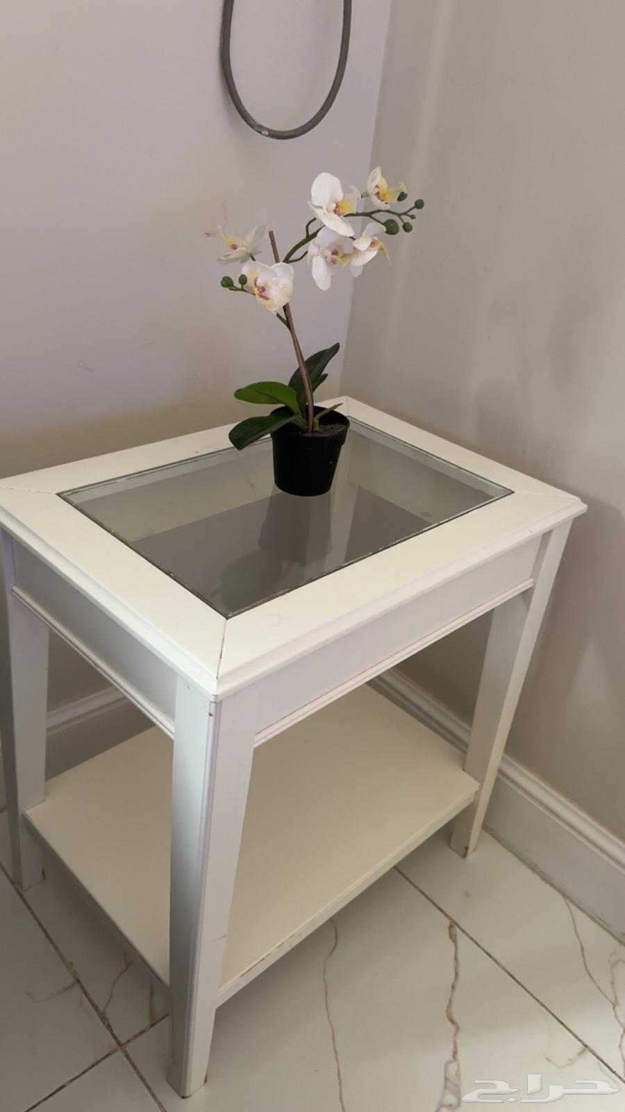 Side table and TV table for sale63615083683203111