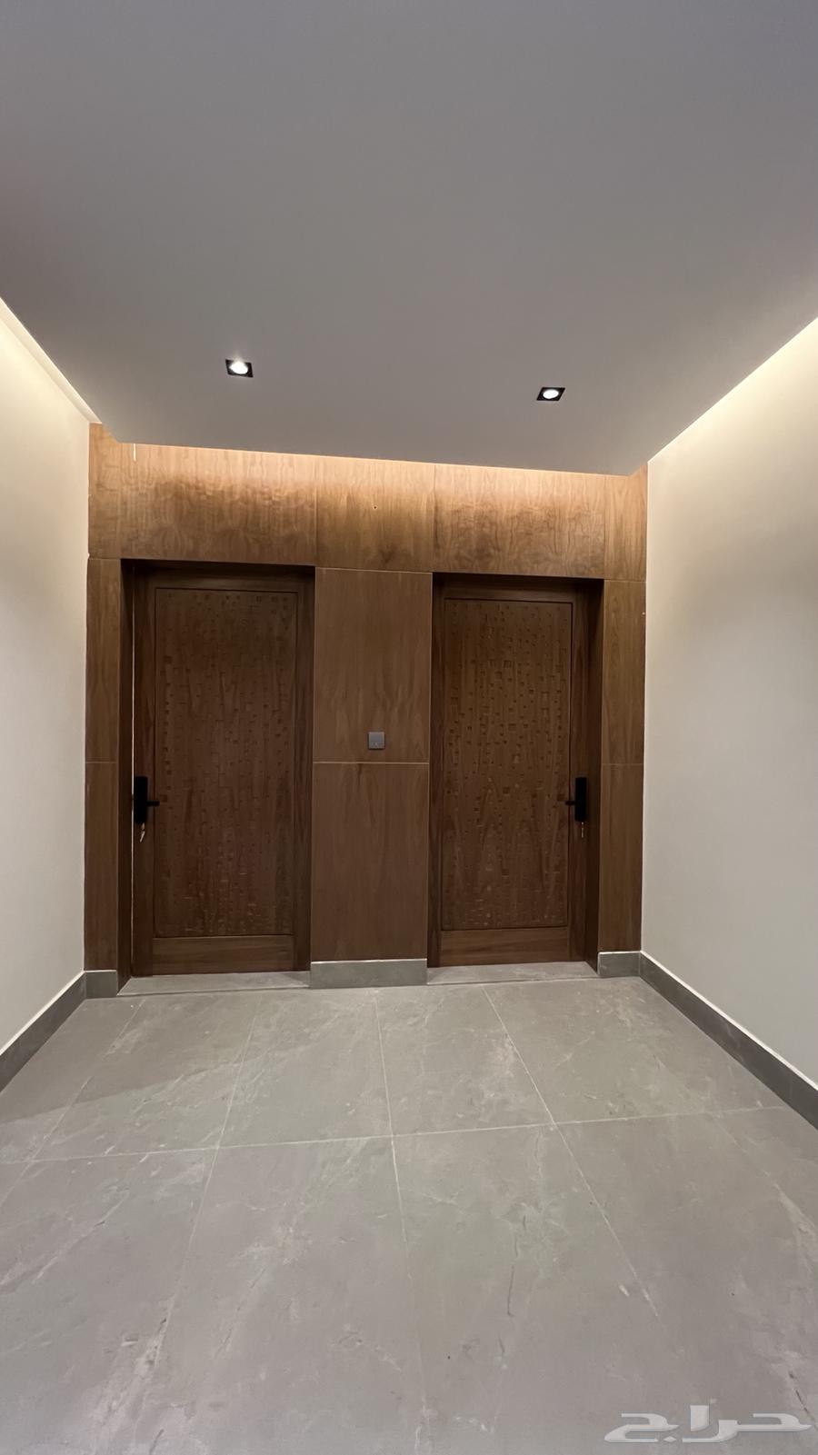 Luxury full-floor penthouse for sale in Al-Shuraim - Minar Al-Haramain62995655280129114