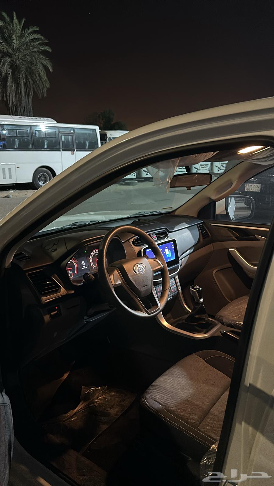 بيك أب للإيجار الشهري pickup for rent63616136889345113