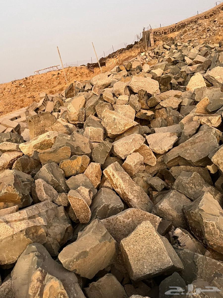 صخور للبيع63005131779330113
