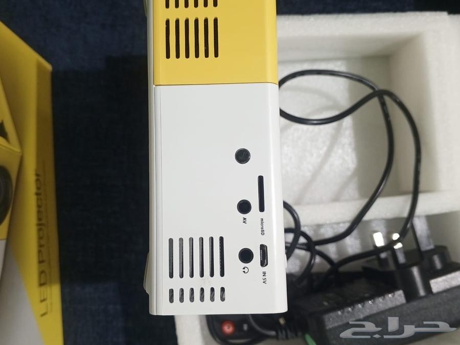 Projector63330126065281111