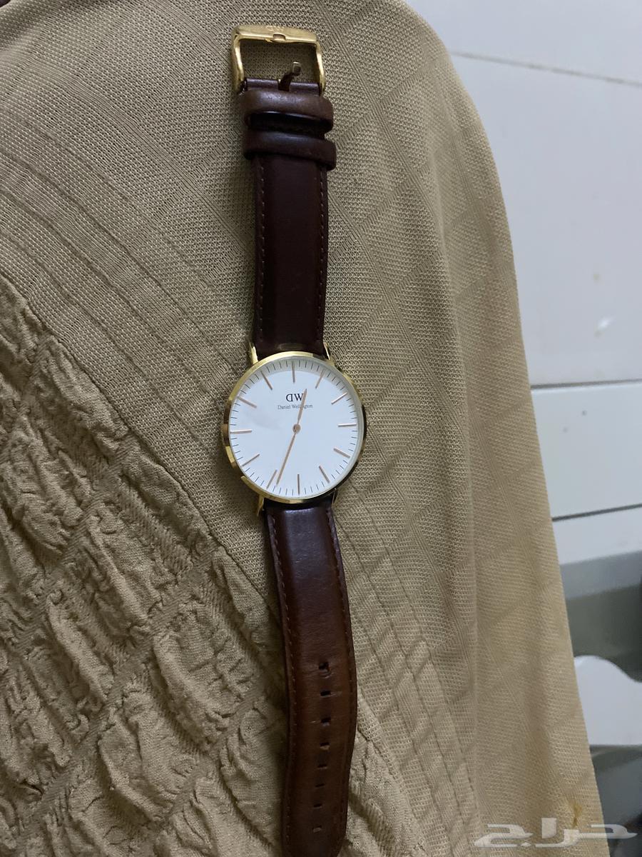A new watch from a box633297109456661122