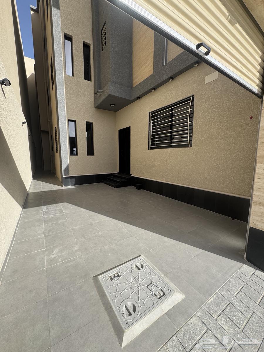 For sale: a ground floor house with 6 rooms and a car entrance in Al-Eskan district62995655170561113