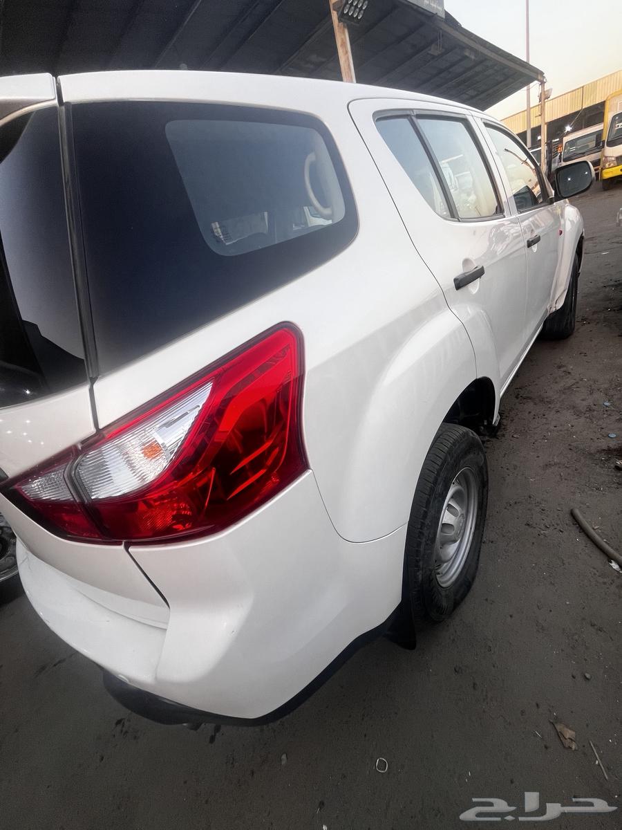 Isuzu 2015 bag63005136864642114