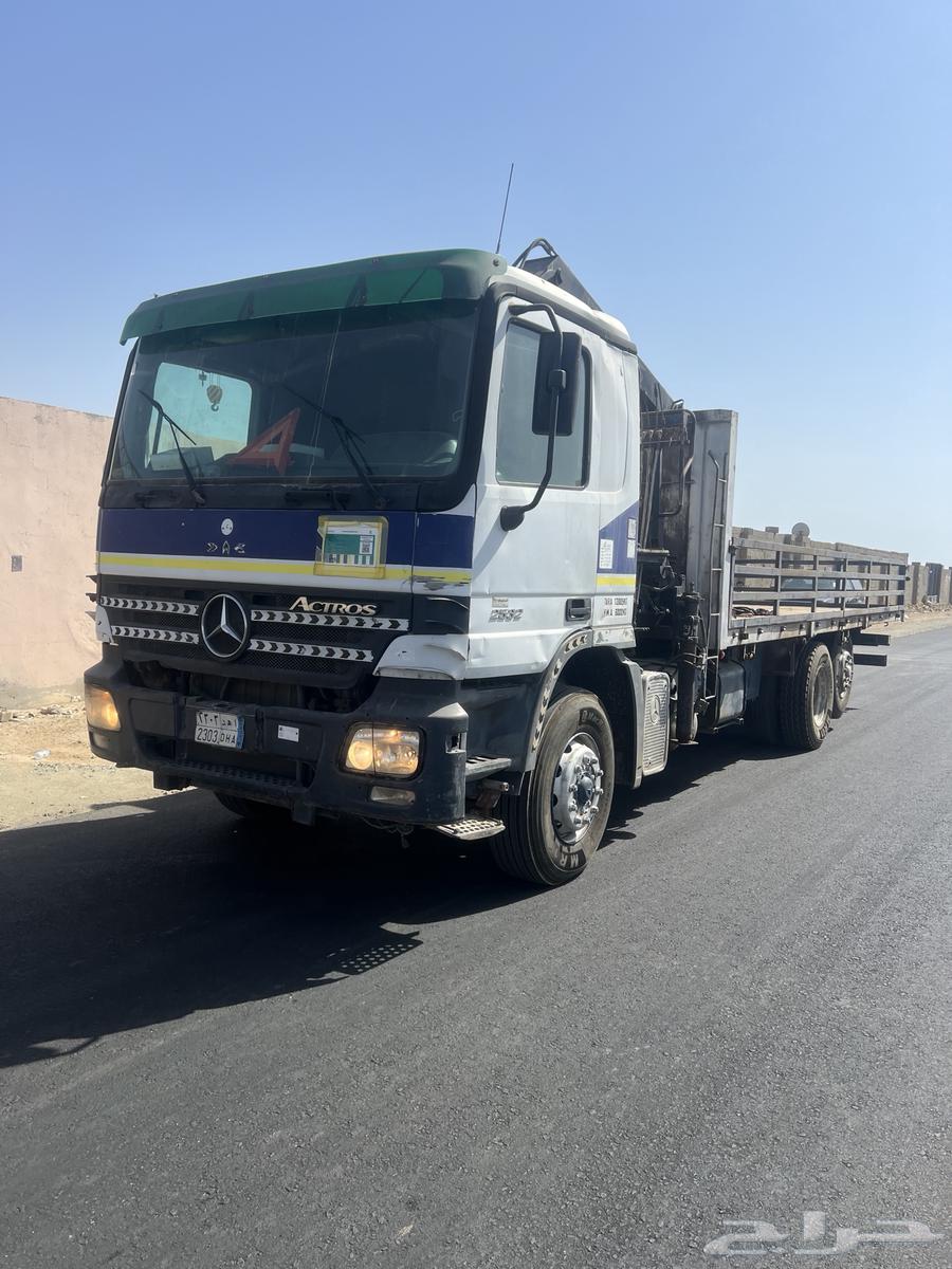 سطحه بوم ترك 8 طن للايجار الشهري واليومي للتواصل63005070450691111