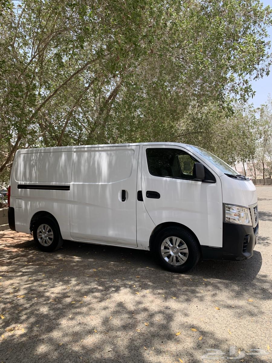 For rent: buses, vans and trucks for goods transportation63005082204802113