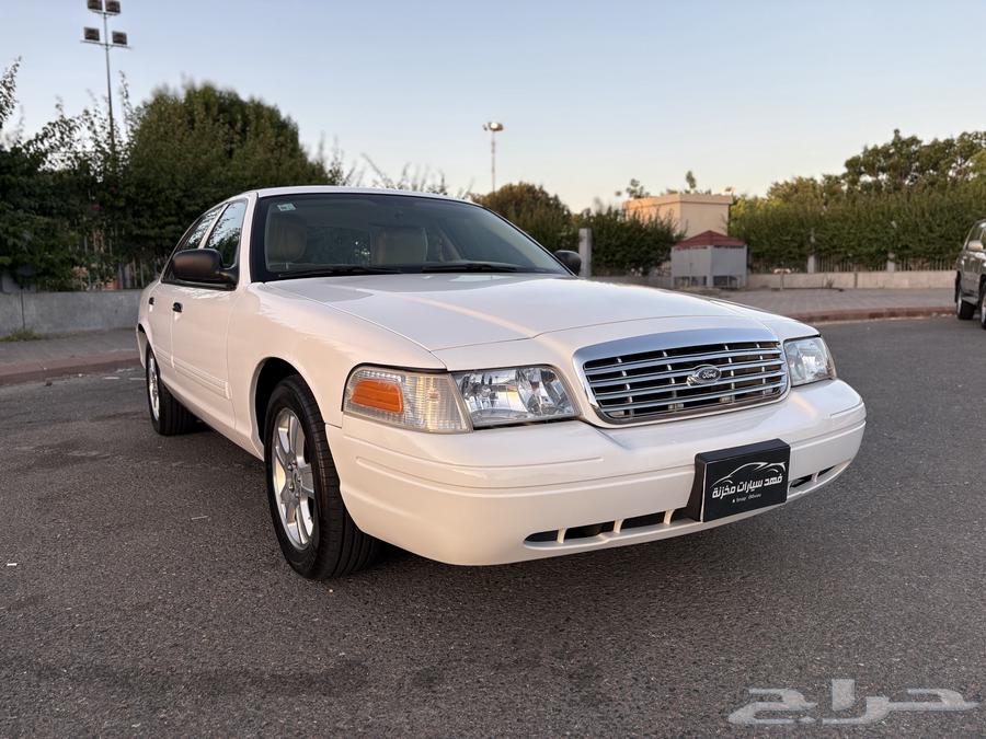 Ford Victoria 201263005094078851112