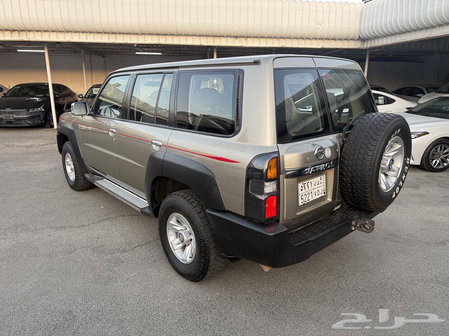 Nissan Patrol 201463005248121729113