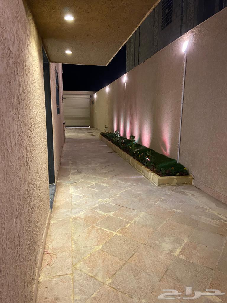 فيلا للإيجار 340م - حي طويق63329036296195113