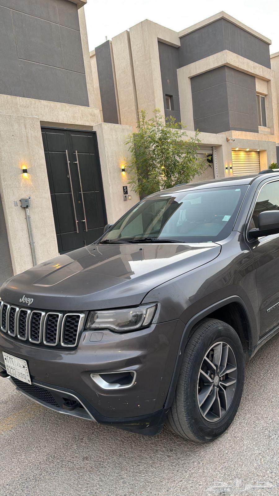 2017 Jeep Grand Cherokee Limited63005087152130112