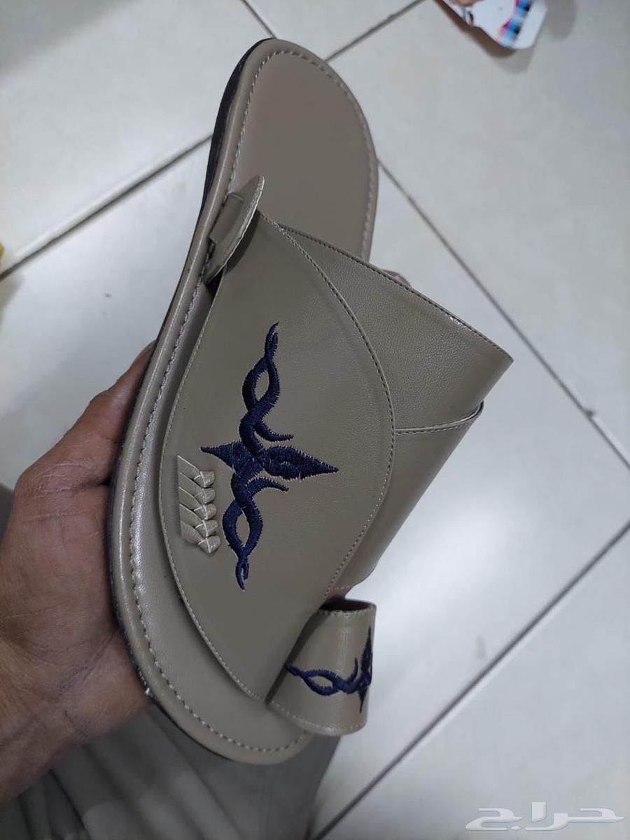 The strongest offers, men's shoes, Eastern style, price per dozen 10063330517934979114