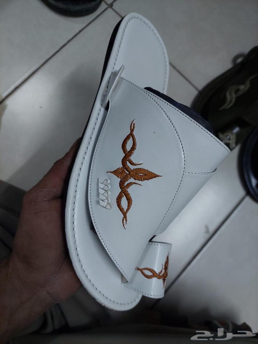 The strongest offers, men's shoes, Eastern style, price per dozen 10063330517934979113