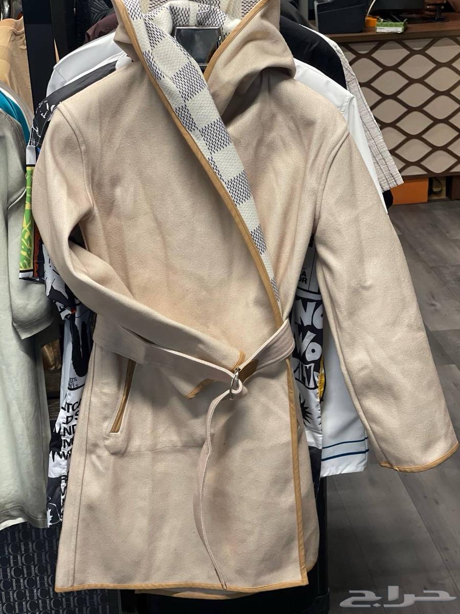 Men's robe with two small lumps only63398437480835113