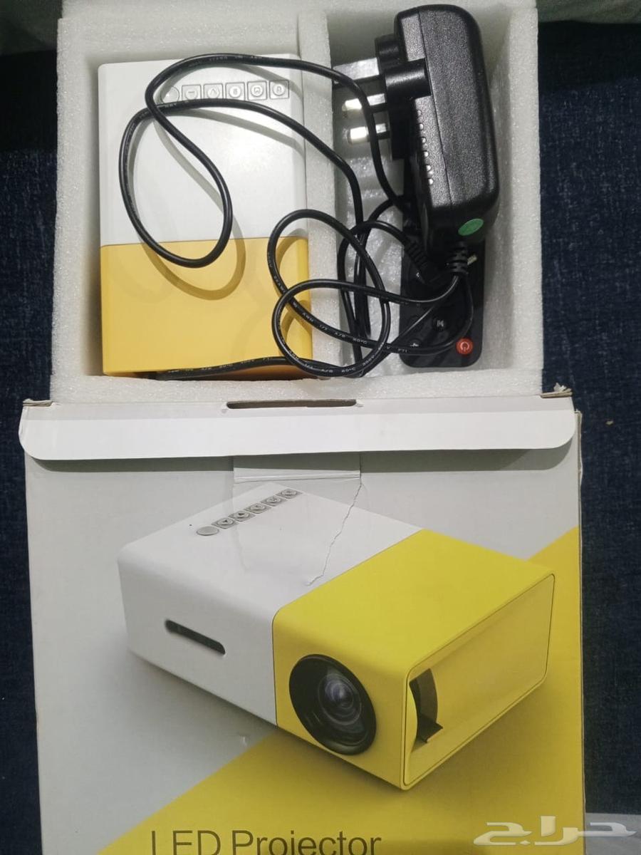Projector63330126065281110