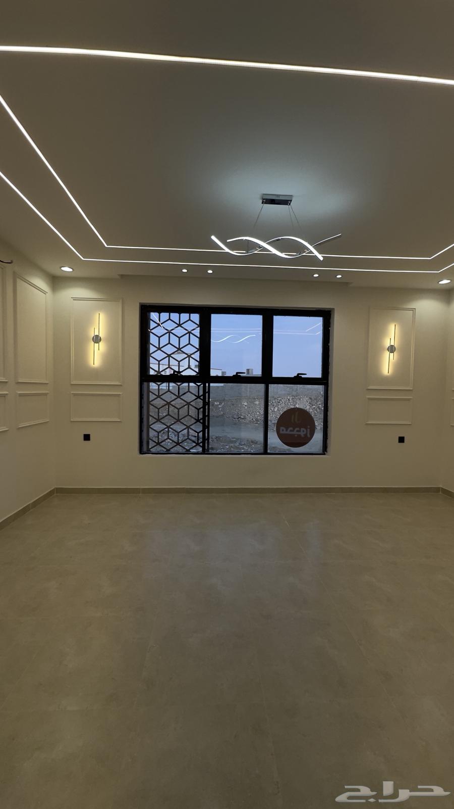 للبيع شقق علوي طريق ابهاالخميس مخطط جوهره تاره63379960277506114