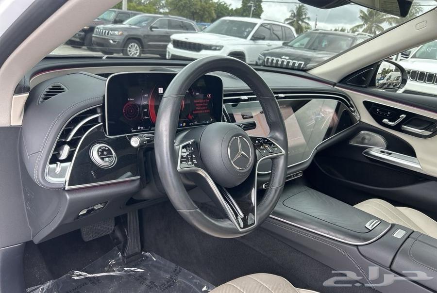 مرسيدس E350-2024 بحالة الوكالة فل كامل63402069011329112