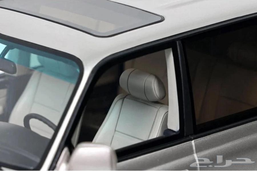 Land Cruiser model size 18 163403555825539114