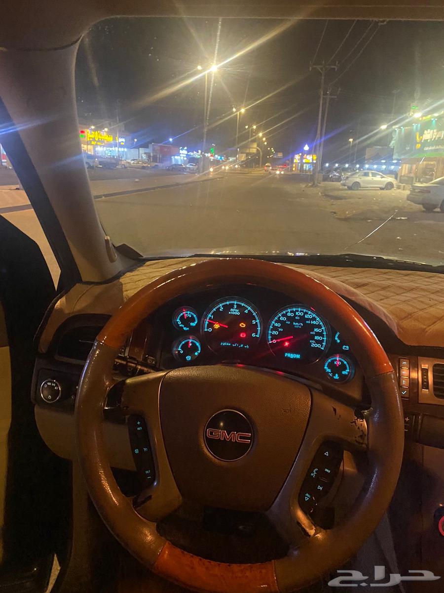 جمس يوكن قصير اسود63402047607939110