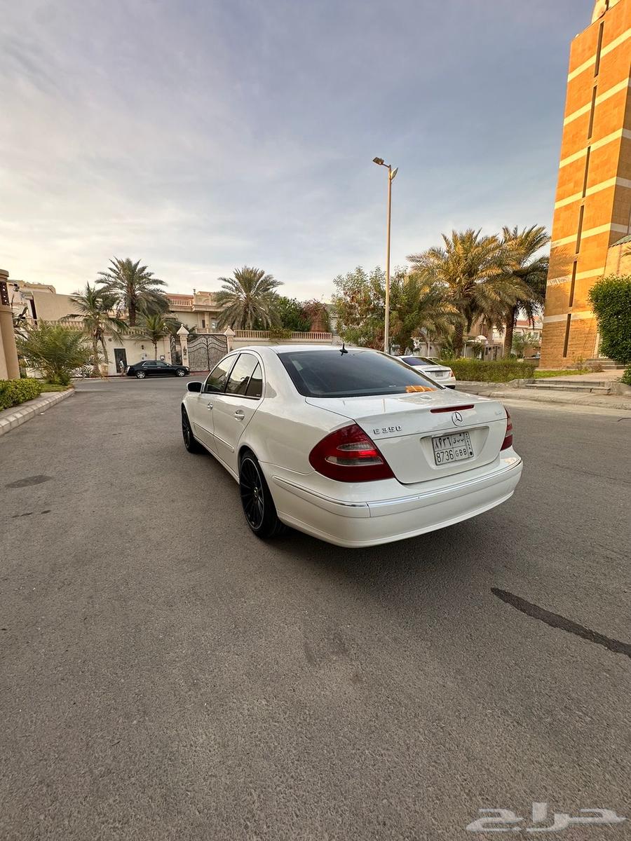 مرسيدس E35063400857723393113