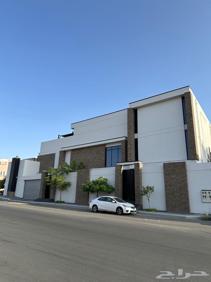 For sale, a luxurious villa in Taif, Al-Sultana neighborhood, with high-end and premium specifications63380365909250119